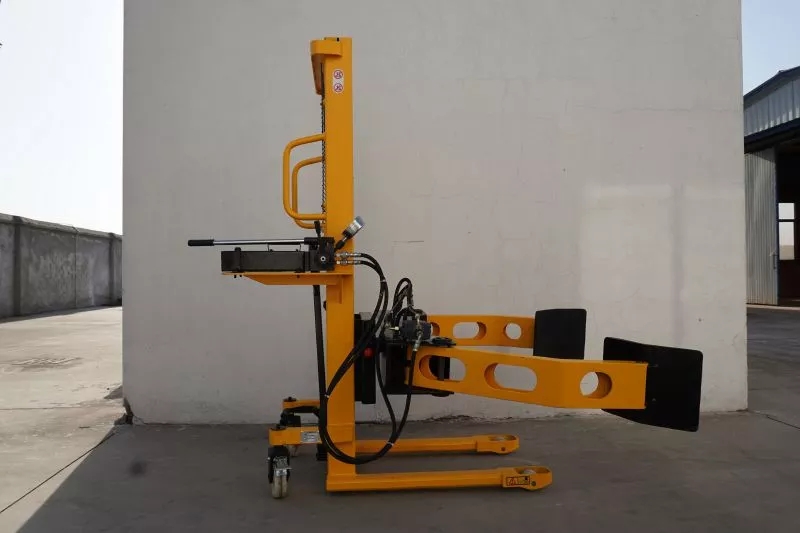 小型手動(dòng)紙筒液壓夾抱車